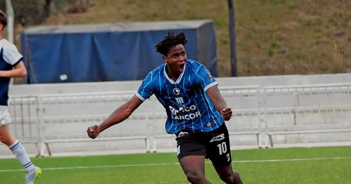 Peter Camara, el haitiano que firmó su primer contrato con Racing: "Hoy me siento más argentino"
