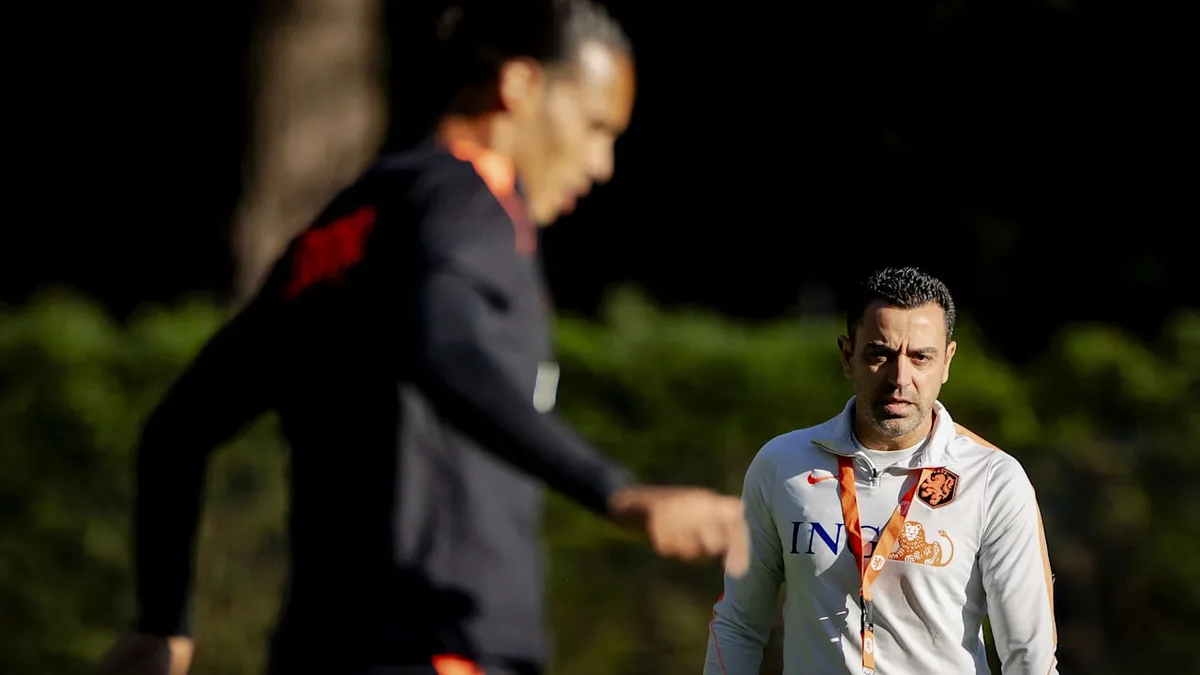 Unser erster Klopp-Gegner - HIER startet Xavi die Holland-Vorbereitung!