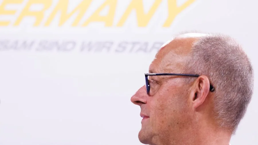 Wirtschaftspolitik: Investitionsgipfel in Berlin - Merz rollt roten Teppich aus