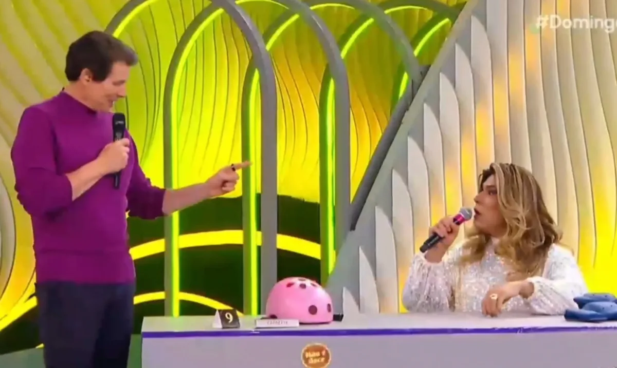 Pior da semana: humorista do SBT debocha de risada característica de Eliana