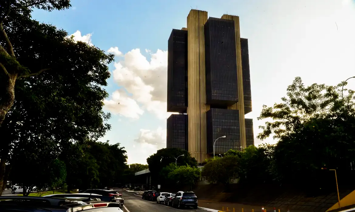 Semana tem decisão sobre a taxa de juros pelo Banco Central