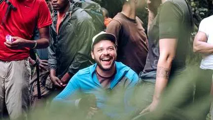 "On a préféré se dire que la vie continuait" : de rescapé du Bataclan à l'Ultra-Trail du Mont-Blanc, le défi de Pierre Cabon, paraplégique