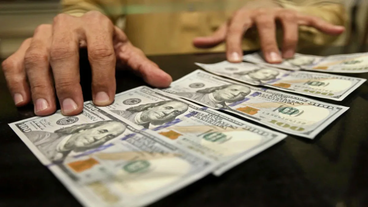 Dolarización en Venezuela: lo bueno, lo malo y la tercera vía
