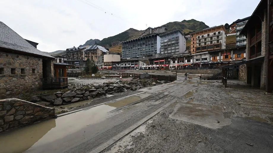 Un orage violent provoque ruissellements et coulées de boue au cœur de La Mongie