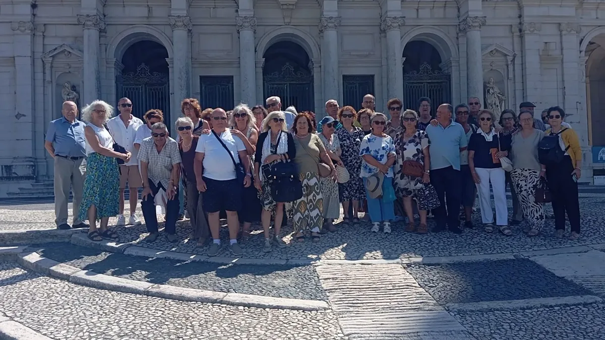 Seniores eborenses conheceram Palácio Nacional de Mafra