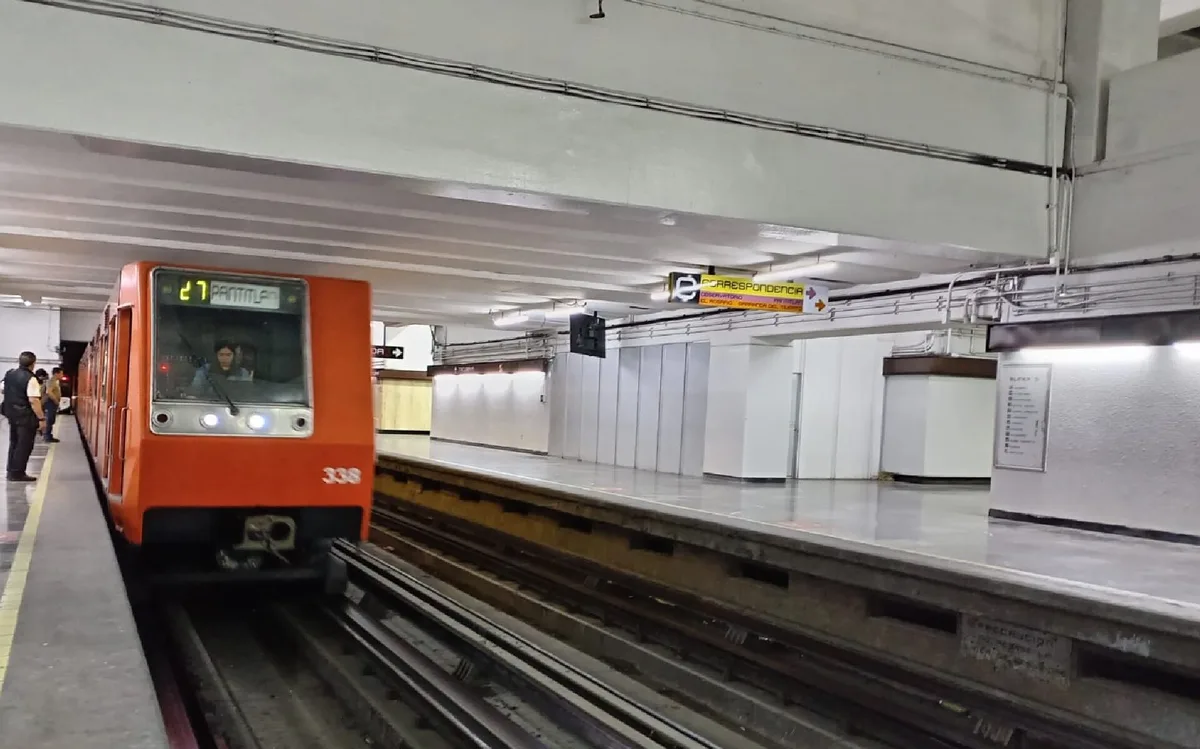¿Qué está pasando en el Metro CDMX y Metrobús hoy 18 de septiembre?