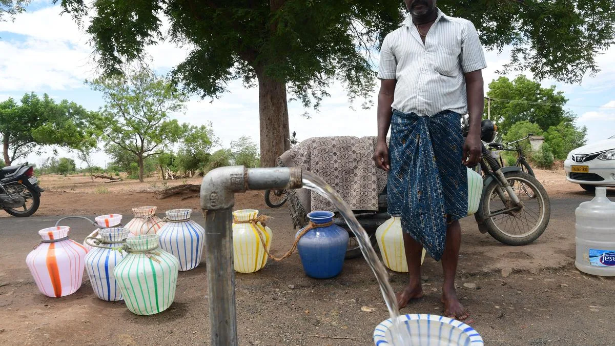 Drought, intense heat worsens drinking water shortage in several villages of Manapparai