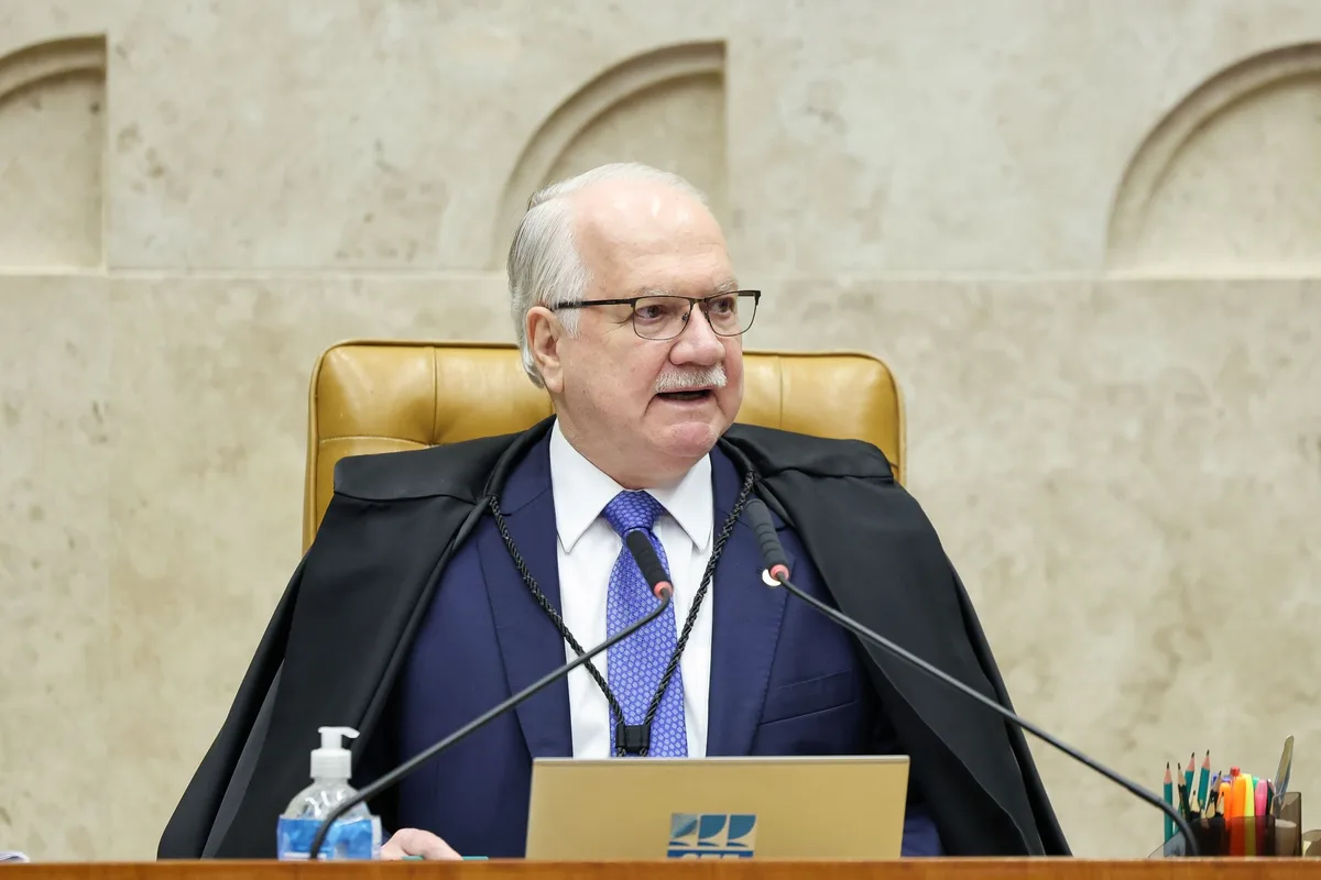 Defesa de Vorcaro cobra Fachin por análise de soltura e critica “limbo” processual no STF