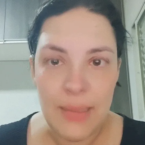 A 9 dias de perder casa em leilão, família oferta serviços para obter R$ 145 mil