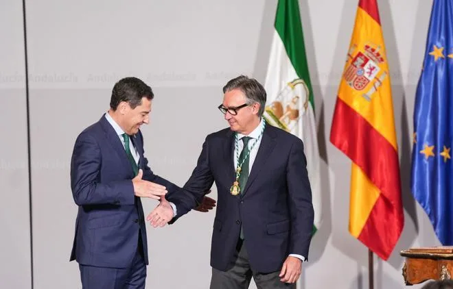 El apoyo a las ayudas a los menores de Ceuta abre una grieta entre Juanma Moreno y Vox en Andalucía: "No se incumple el acuerdo"