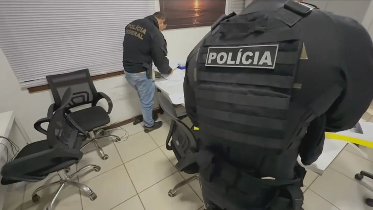 Secretários de Búzios são alvos da PF em operação contra fraudes em licenciamento ambiental