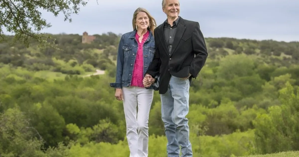 En 2008 compraron un rancho degradado y sobreexplotado en Texas: hoy es refugio de cientos de animales silvestres como pavos, codornices, osos negros y ciervos