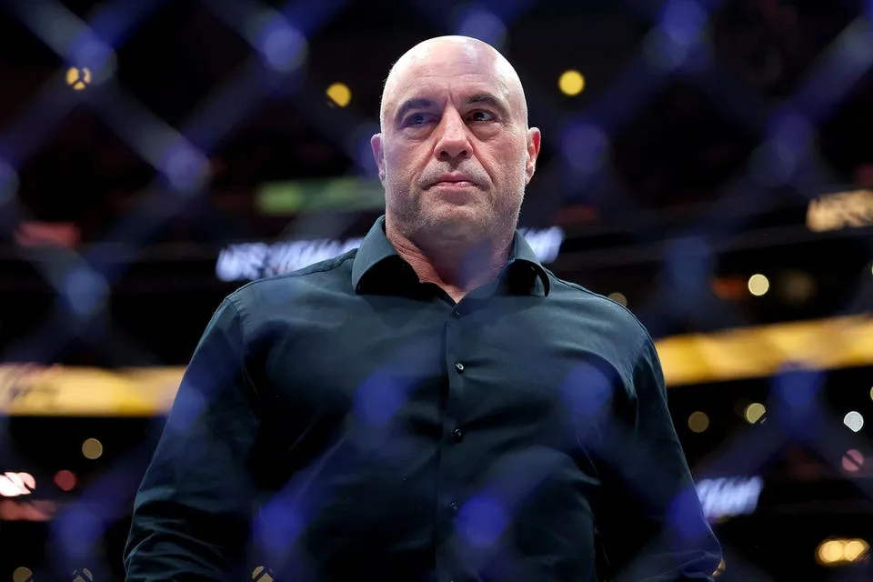 Joe Rogan Renews Spotify Deal