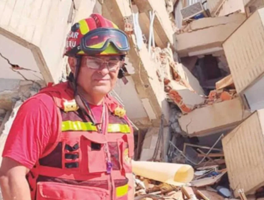 Gobierno de Perú declara en emergencia 5 distritos tras terremoto