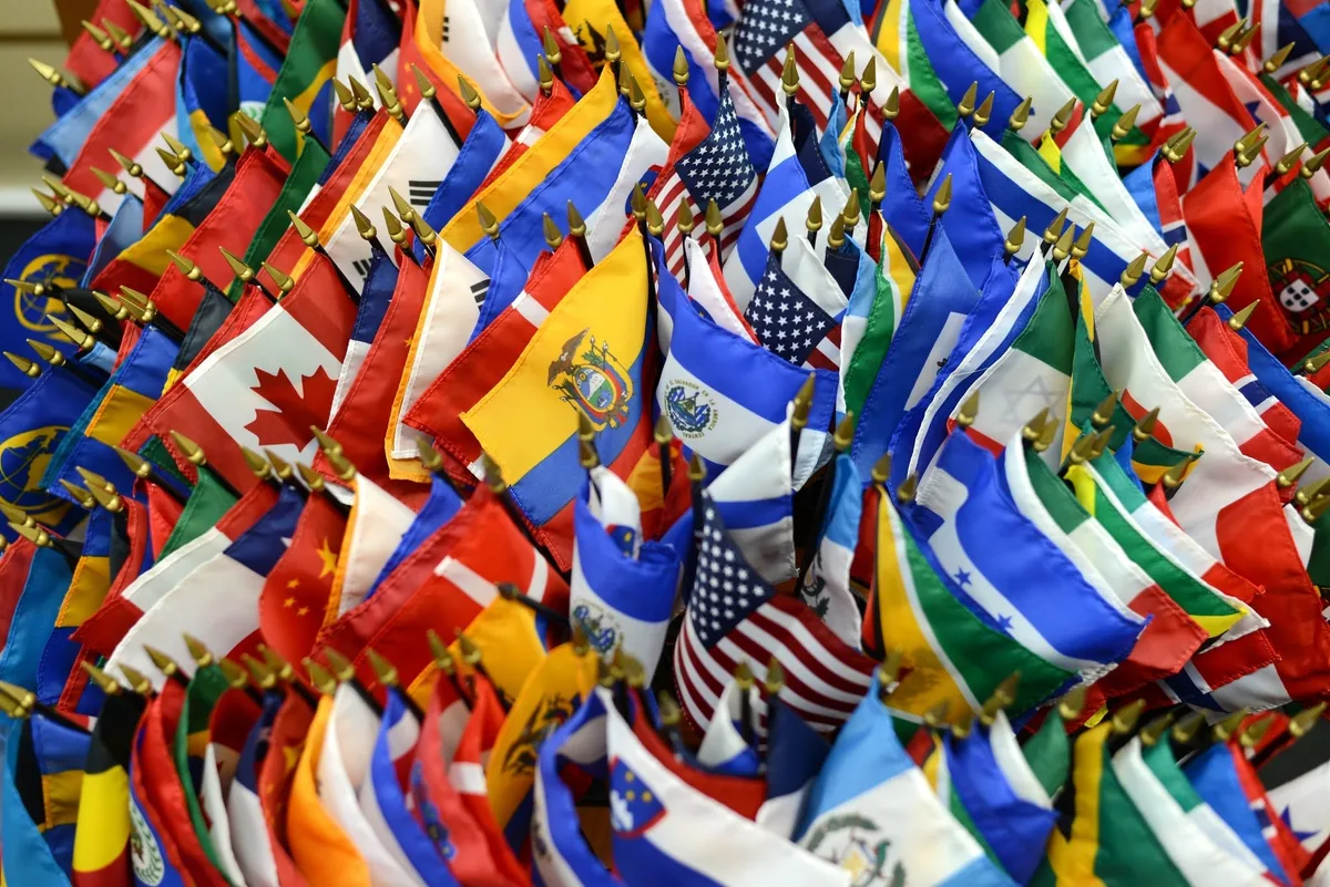 Crecimiento entre tensiones: la economía mundial en 2026 y el lugar de América Latina