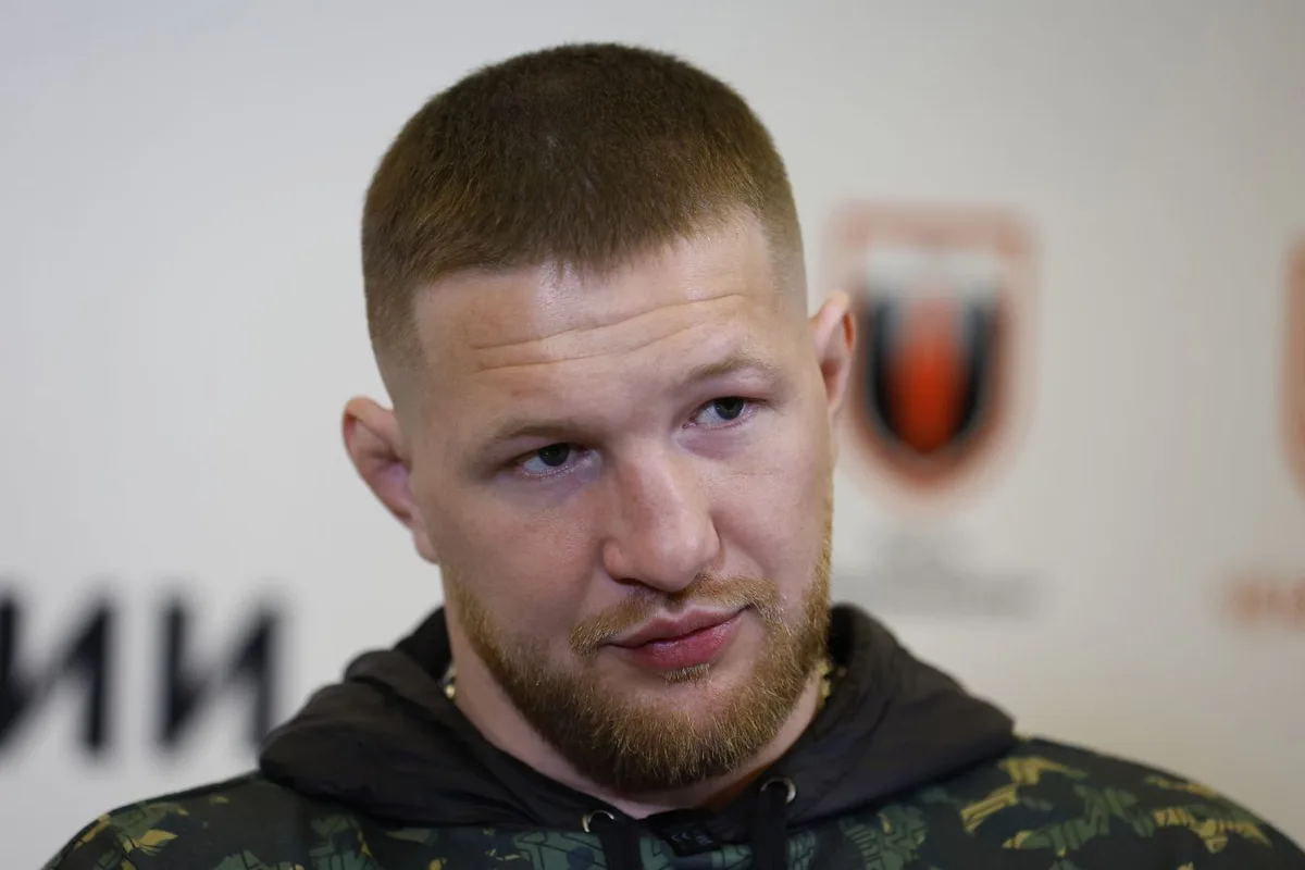 Владимир Минеев отреагировал на смерть 31-летнего экс-чемпиона Fight Nights Пономарёва