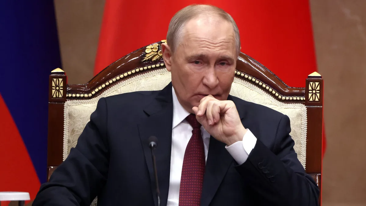 Putin Scrambles to Save His Propagandists After Humiliating Killings