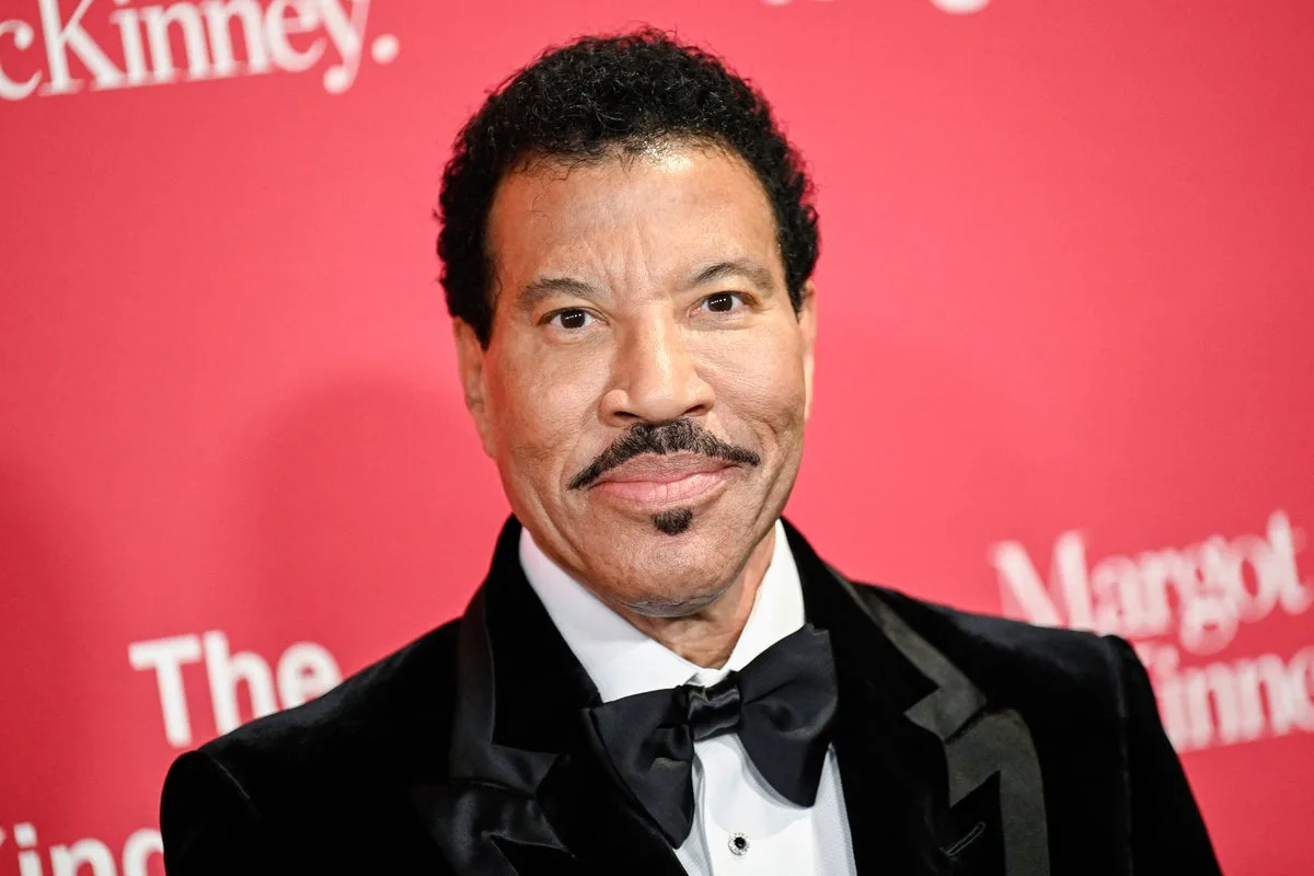 Lionel Richie is taking a break from performing following a heart procedure