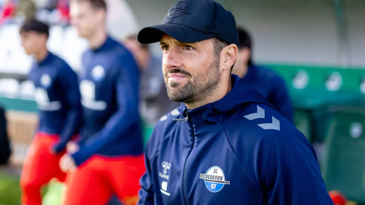 Erstes Bundesliga-Spiel: Paderborn-Trainer: Bundesliga-Debüt wie Bezirksliga-Premiere