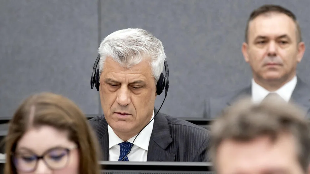 L'ex président du Kosovo Hashim Thaçi condamné à 25 ans de prison pour crimes de guerre