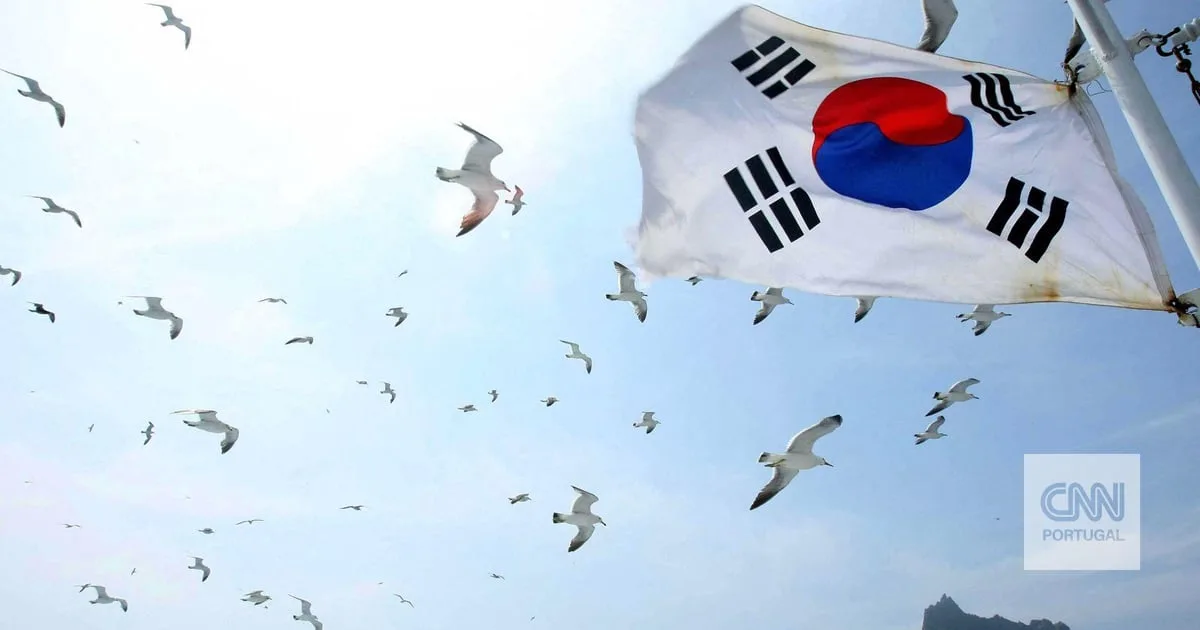 Alegada explosão de uma mina na Zona Desmilitarizada da Coreia deixa três pessoas feridas