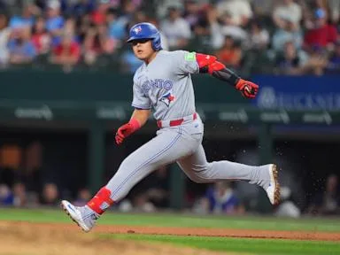 Playoff hopeful Blue Jays avoid series sweep with 7-2 win over AL West-leading Texas