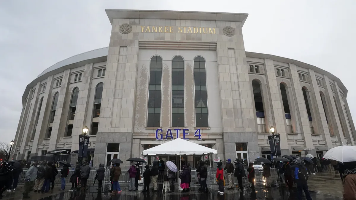 Detectaron bacterias legionella en una torre de refrigeración del estadio de New York Yankees
