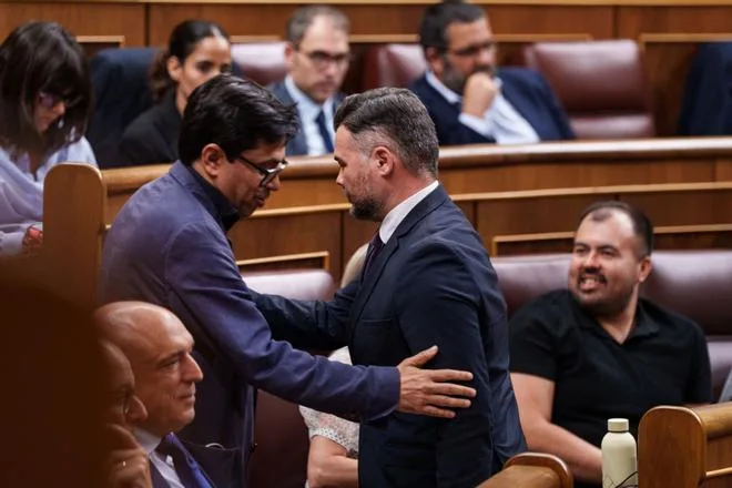 Los Comuns presionan a Rufián para sumarse al Frente Amplio mientras negocia con ERC su candidatura al 29-N