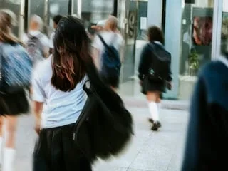 Première rentrée au collège : qu’est‑ce qui inquiète les enfants, et comment les rassurer ?