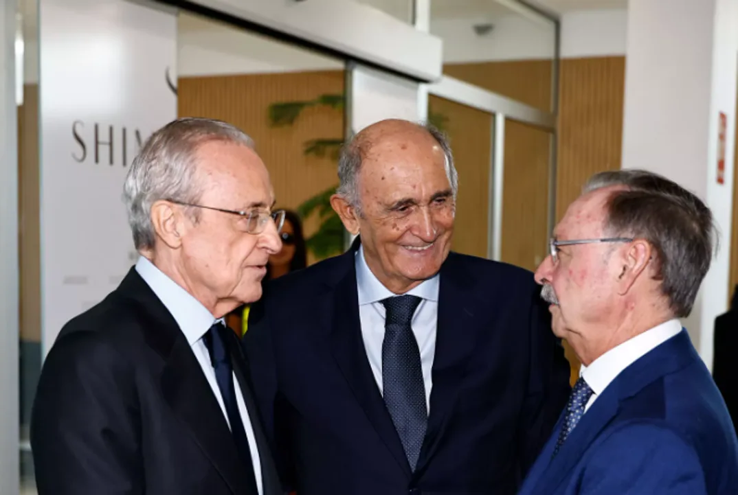 Florentino Pérez visita Ceuta en medio de las críticas a Mbappé y al Real Madrid