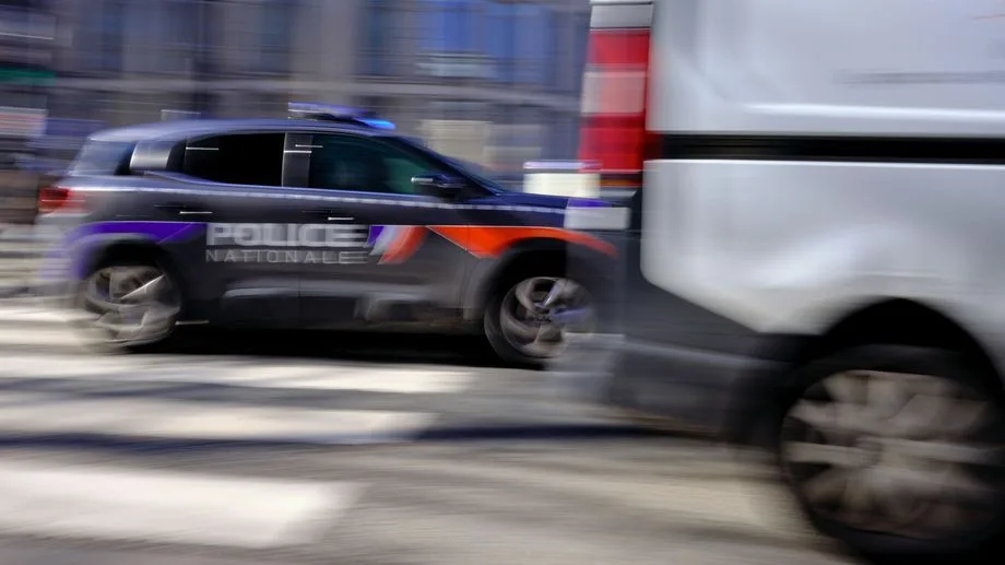 Rennes : après l'agression de sa compagne et une course-poursuite, il finit par s'exhiber au commissariat