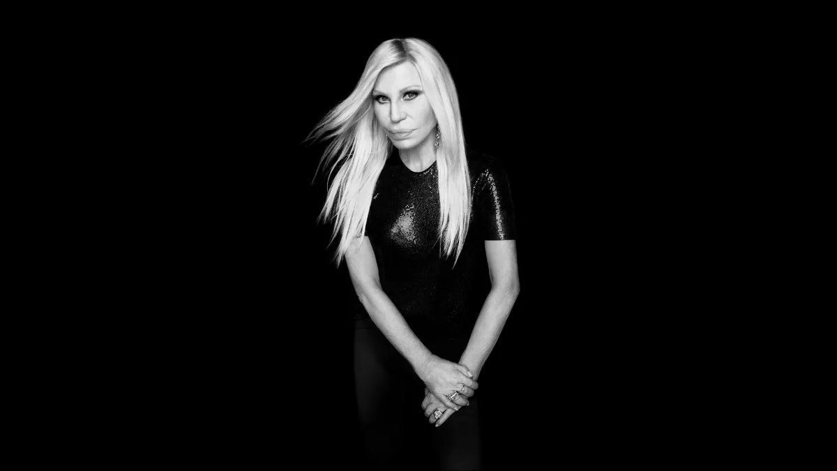 O novo projeto de Donatella Versace para o mundo da moda