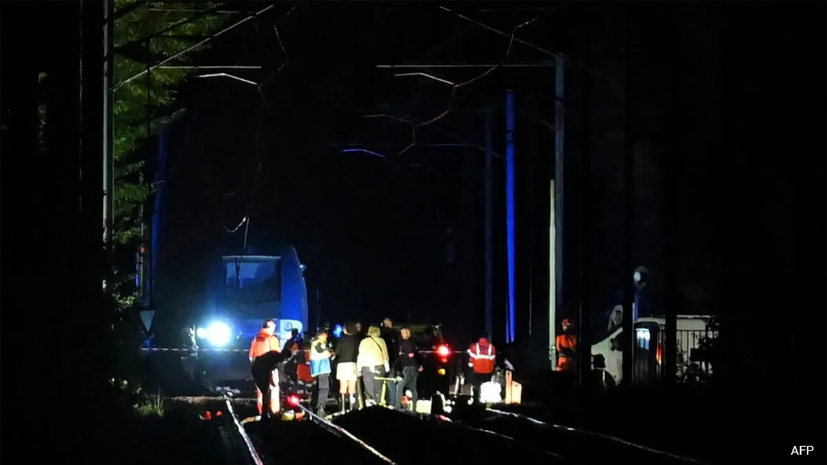 44 Injured After Train Derails In France