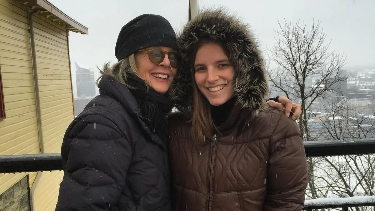 La hija de Diane Keaton comparte el doloroso recuerdo de su madre a un año de su partida: “Te extraño”
