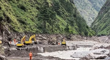 Equipas recuperam 362 corpos e continuam a procurar milhares de pessoas