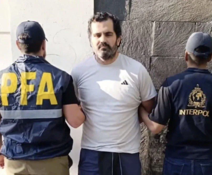 Autoriza Argentina deportación de contralmirante Fernando Farías Laguna