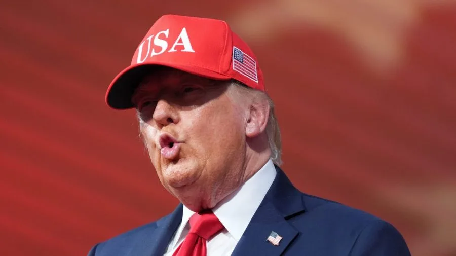 Trump: EU allowing Canada to become associate member could be 'hostile act'