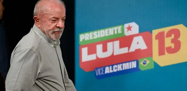 Lula chama'tesouraço' de Flávio de 'aberração'