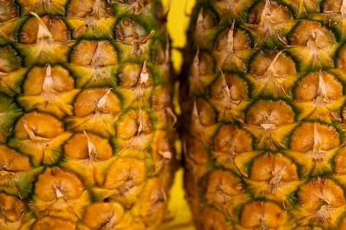 ¿Para qué sirve tomar agua de cáscara de piña?; descubre sus beneficios