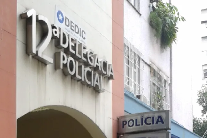 Homem morre em linchamento após ser confundido com ladrão