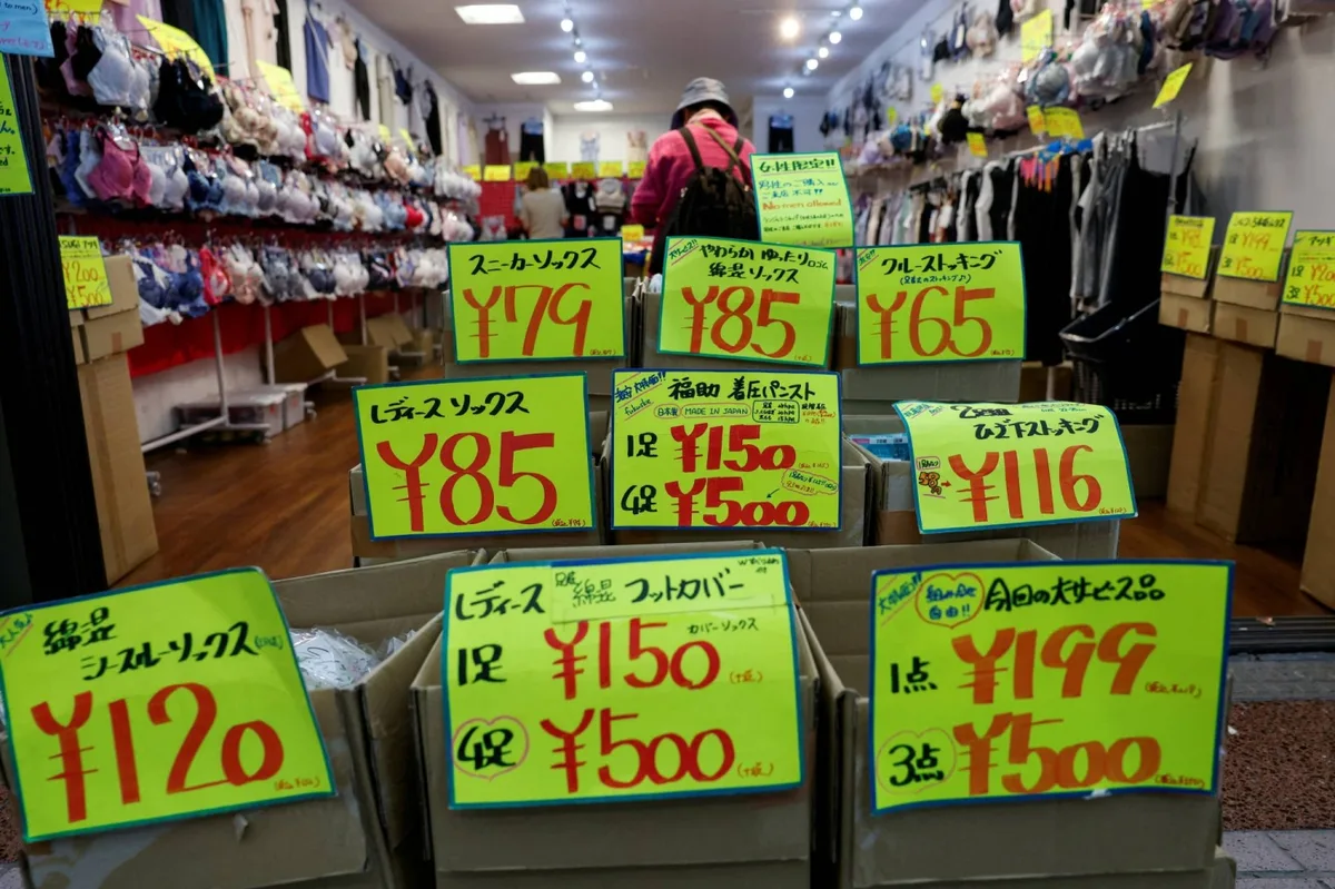 Firms in Japan seek new hedges, bracing for long era of yen weakness