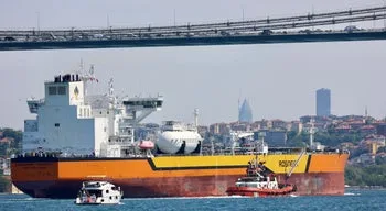 Brent sobe 1,5% e ultrapassa os 92 dólares por barril
