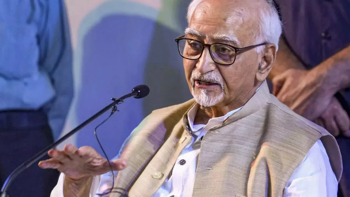 'Danger to India not from communism': Ansari's Hindu right-wing remark sparks row
