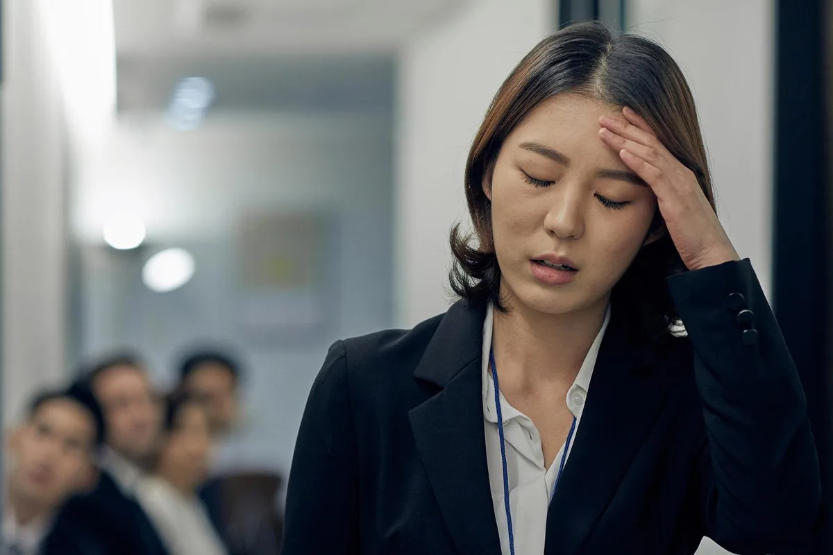 “실수하면 무능해 보일까”…남초 직장서 여성이 더 불안한 이유