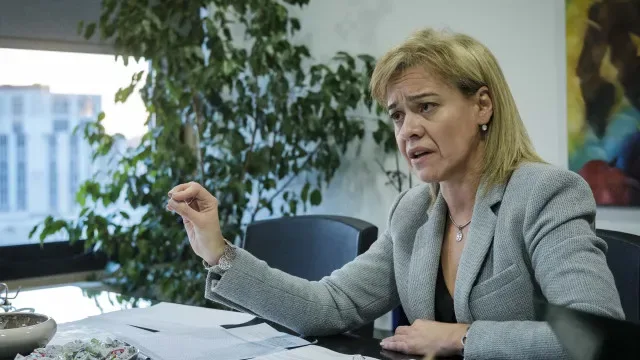 Carla Tavares alerta sobre fragilidade da maioria no orçamento da UE
