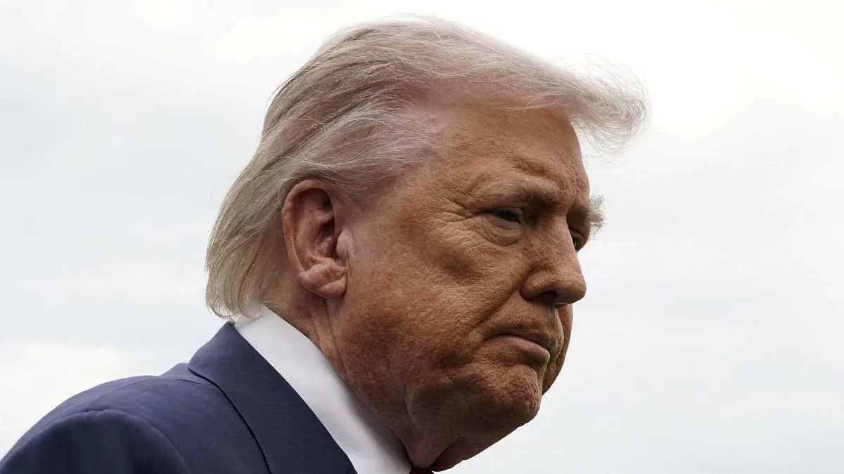 Judge orders White House to restore access to news outlets Trump banned