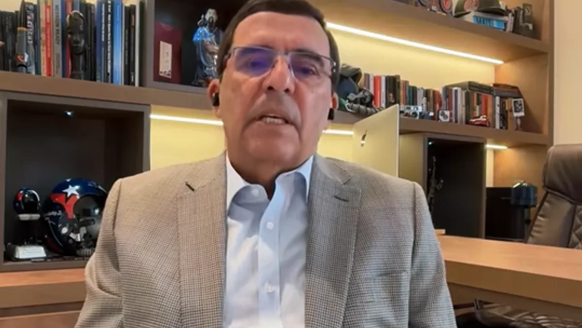 Ex-comandante reage a intrigas por livro sobre governo Bolsonaro