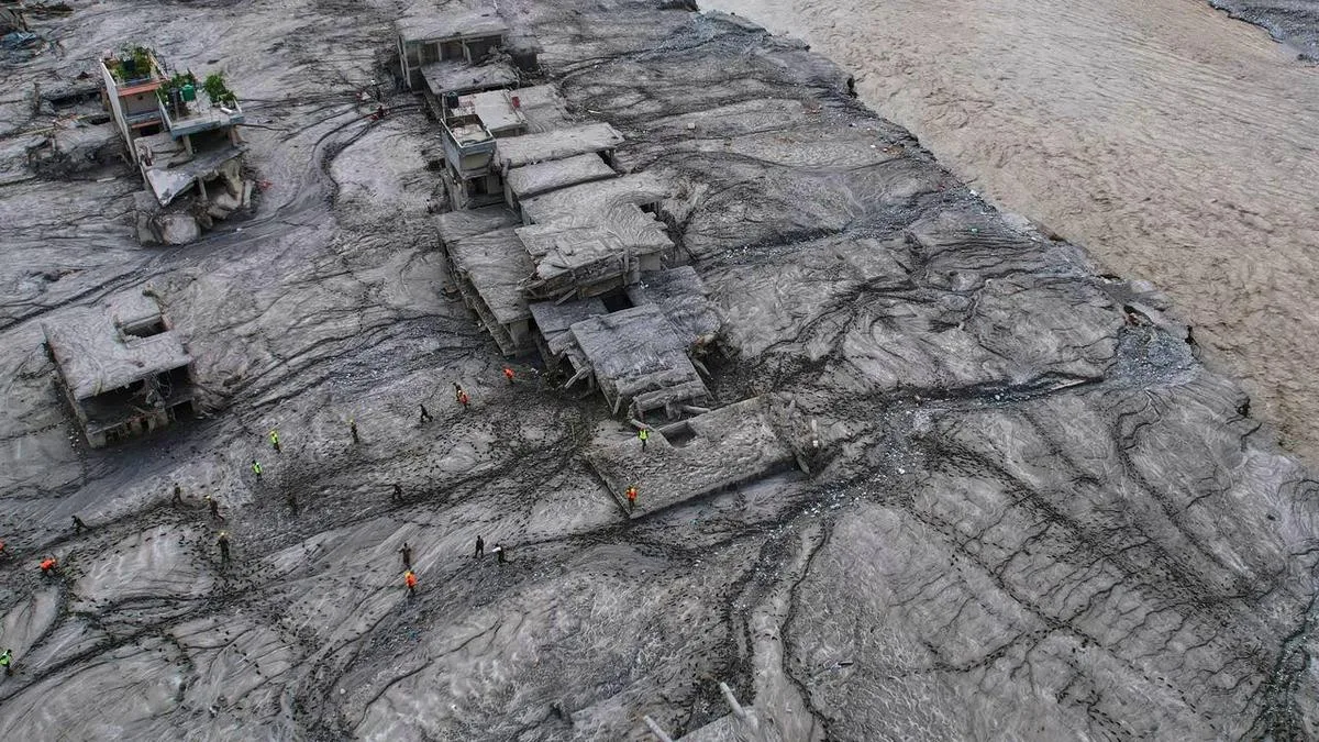 About 500 feared stuck in hydropower tunnels in Nepal