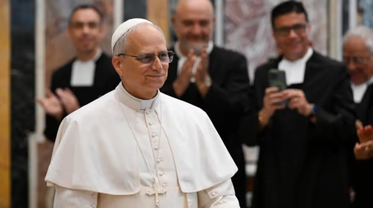 Papa Leão XIV conclui cirurgia para retirar nódulo no pulmão