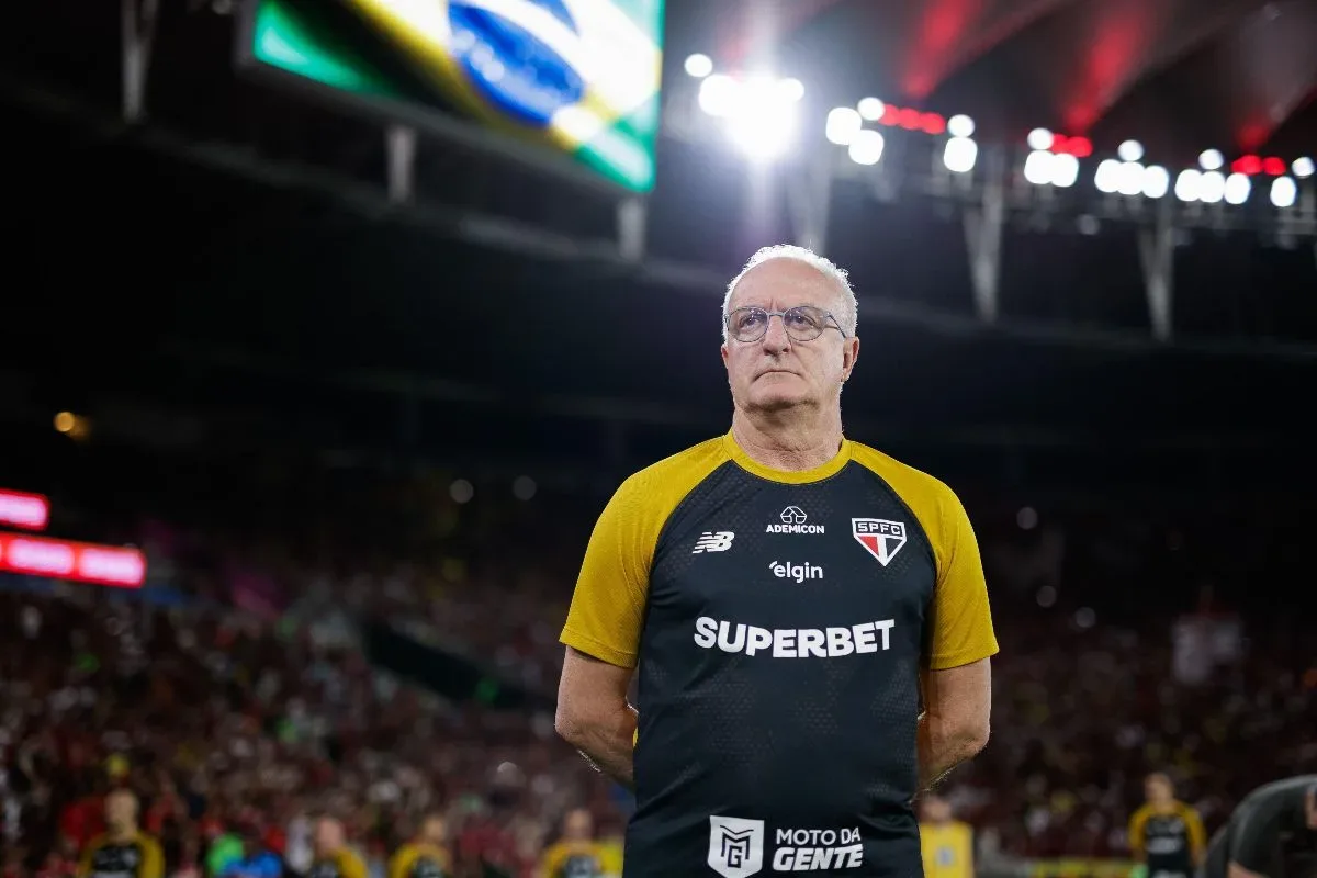 Dorival admite “dívida” com torcida e aponta problema que castiga o São Paulo